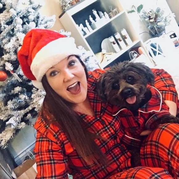 Meet your Posher, Kelley - Picture 1 of 1